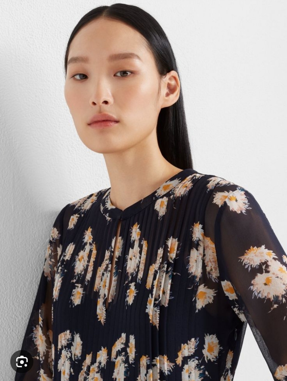Club Monaco SILK Navy Floral Long-Sleeve A-Line Dress - Picture 2 of 7